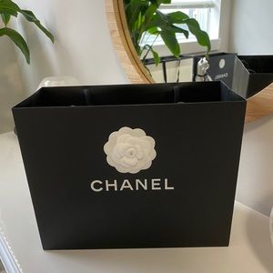 SMALL CHANEL SHOPPING BAG
